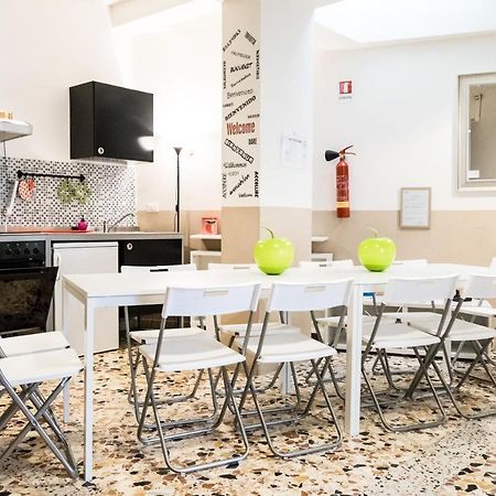La Mela Di Roma Apartment ภายนอก รูปภาพ